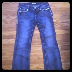 Buckle brand day trip